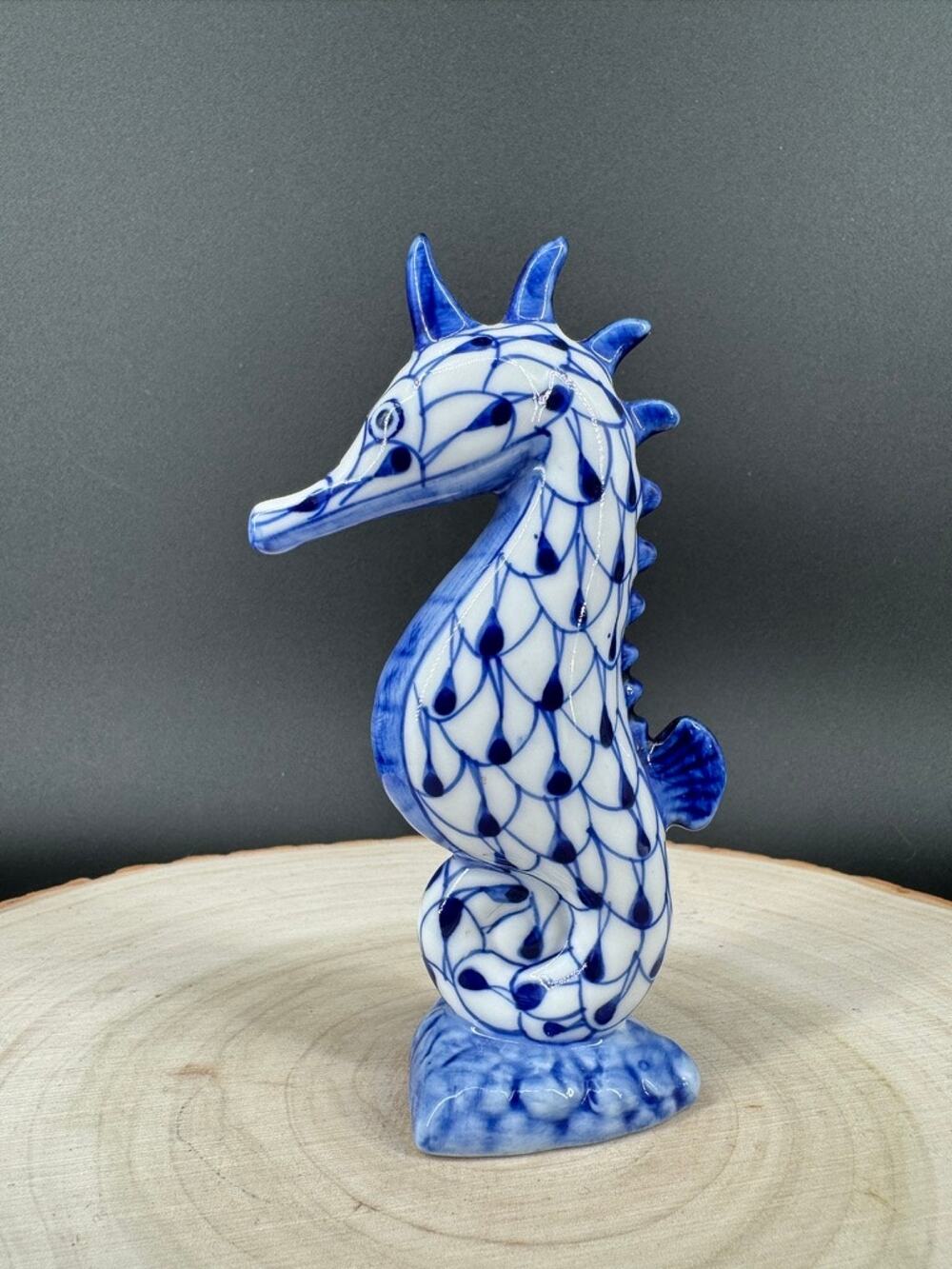 Andrea by Sadek Blue White Fishnet Seahorse Porcelain Figurine 4.75"